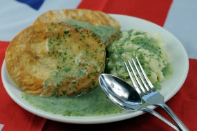 Uncle Bill's Pie & Mash Street Food Vans Profile 1