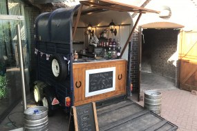 Vintage Bar Hire Horsebox Bar Hire  Profile 1