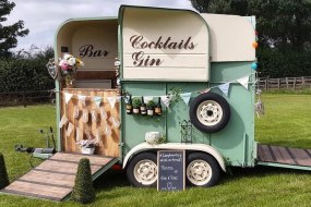 Bubbles and Chic Cocktail Bar Hire Profile 1