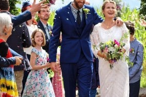 Rosacanina Flowers Flower Wall Hire Profile 1