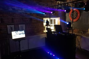 Andy's Entertainment Roadshow. Based in North Yorkshire DJs Profile 1
