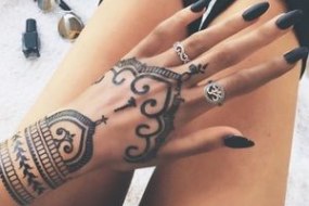 John Valcas Art Temporary Tattooists Profile 1