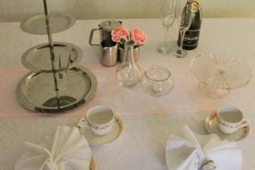4YaParty Weddings & Events Vintage Crockery Hire Profile 1