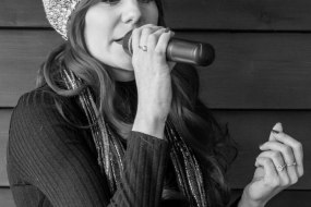 AnneMarie - Professional Female Vocalist Hire Jazz Singer Profile 1