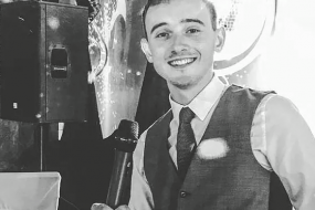 East Midlands Party Company - Premier Mobile Disco Hire DJs Profile 1