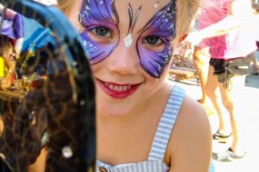 Ruby Henna and Face Painting Temporary Tattooists Profile 1
