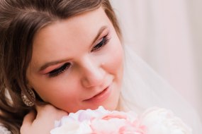 Eleonora Manzi Bridal Hair and Makeup Profile 1