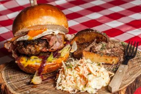Burger, Bacon & Egg