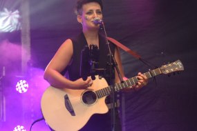 Steph Willis UK Band Hire Profile 1