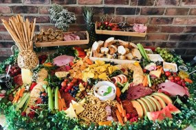 The Tipsy Cow Trailer Grazing Table Catering Profile 1