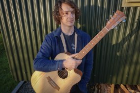 Miles Raffkin - Guitarist & Vocalist Wedding Band Hire Profile 1