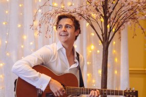 Dan Reynard Party Entertainers Profile 1
