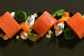 Smoked salmon, horseradish, pickled vegetables 