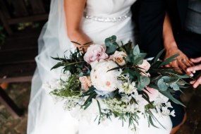 Jo Frost Flowers Flower Wall Hire Profile 1