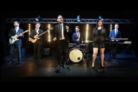 Lee Gibling Entertainment Bands and DJs Profile 1