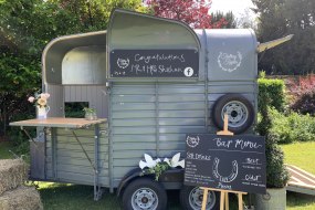 Trotting Tipples  Horsebox Bar Hire  Profile 1