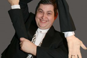 Douglas Cameron - Magician Party Entertainers Profile 1