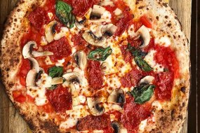 L'ombrello Limited Pizza Van Hire Profile 1