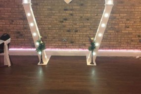 8ft heart shape arch
