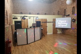 DJ Lee Entertainment Mobile Disco Hire Profile 1