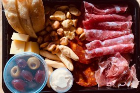 Mr Frost & The Hungry Sheep Event Catering Profile 1