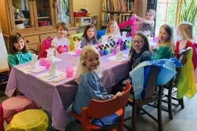 Rooblidoo Children’s Entertainment Arts and Crafts Parties Profile 1