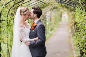 The LUXEStar Photo Booth Wedding Photographers Profile 1