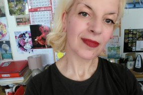 TESSA PIANIST SINGER Party Entertainers Profile 1