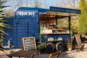 Truckle Cheese and Wine Mobile Wine Bar hire Profile 1