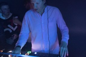 DJ Paul Deaves Mobile Disco Hire Profile 1