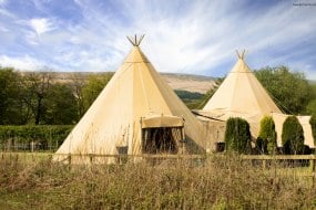 Cheshire Tipi Company Ltd. Tipi Hire Profile 1