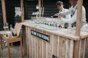 Botanical Bubbles Mobile Bar Hire Profile 1