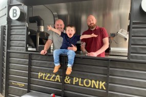 Pizza & Plonk Street Food Catering Profile 1