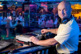 Costello Entertainments Mobile Disco Hire Profile 1