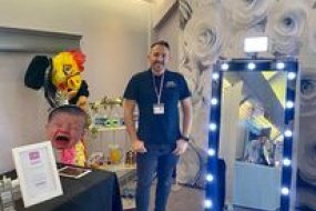 Snap Your Moment - Magic Mirror Hire Photo Booth Hire Profile 1