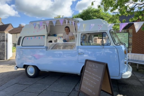 Rachel ready to serve at a Vintage Market 