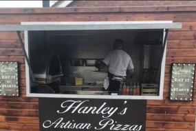 Hanley’s artisan pizza Street Food Vans Profile 1