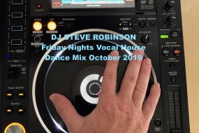 DJ Steve Robinson Bands and DJs Profile 1