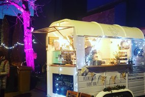 Yum Yumz of Torbay -The Horse Box Horsebox Bar Hire Profile 1