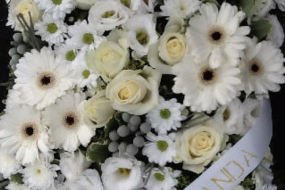 Flowerscene Flower Wall Hire Profile 1