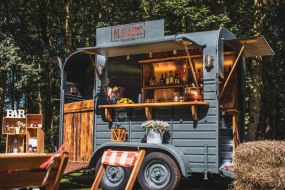 Blinkers Horsebox Bar Horsebox Bar Hire Profile 1