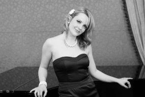 Pink Champagne duo, trio or quartet Function Band Hire Profile 1