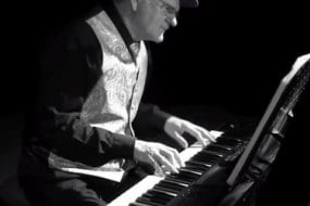 Steve Warburton Musician Bands and DJs Profile 1