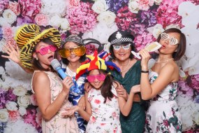 Photobooth Deluxe Photo Booth Hire Profile 1