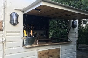 The Horse & Box Mobile Whisky Bar Hire Profile 1