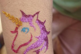Lady Glitter Sparkles Sileby Temporary Tattooists Profile 1