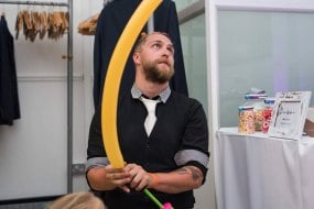 That's Rich Entertainment Balloon Modellers Profile 1
