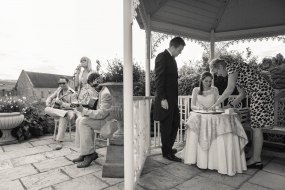 Jonny Hepbir Parisian Swing Band Wedding Band Hire Profile 1