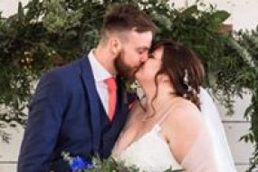 Sarah Valentine Photography Wedding Photographers Profile 1