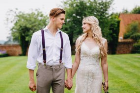 Karolina Kedziora Wedding Photographers Profile 1